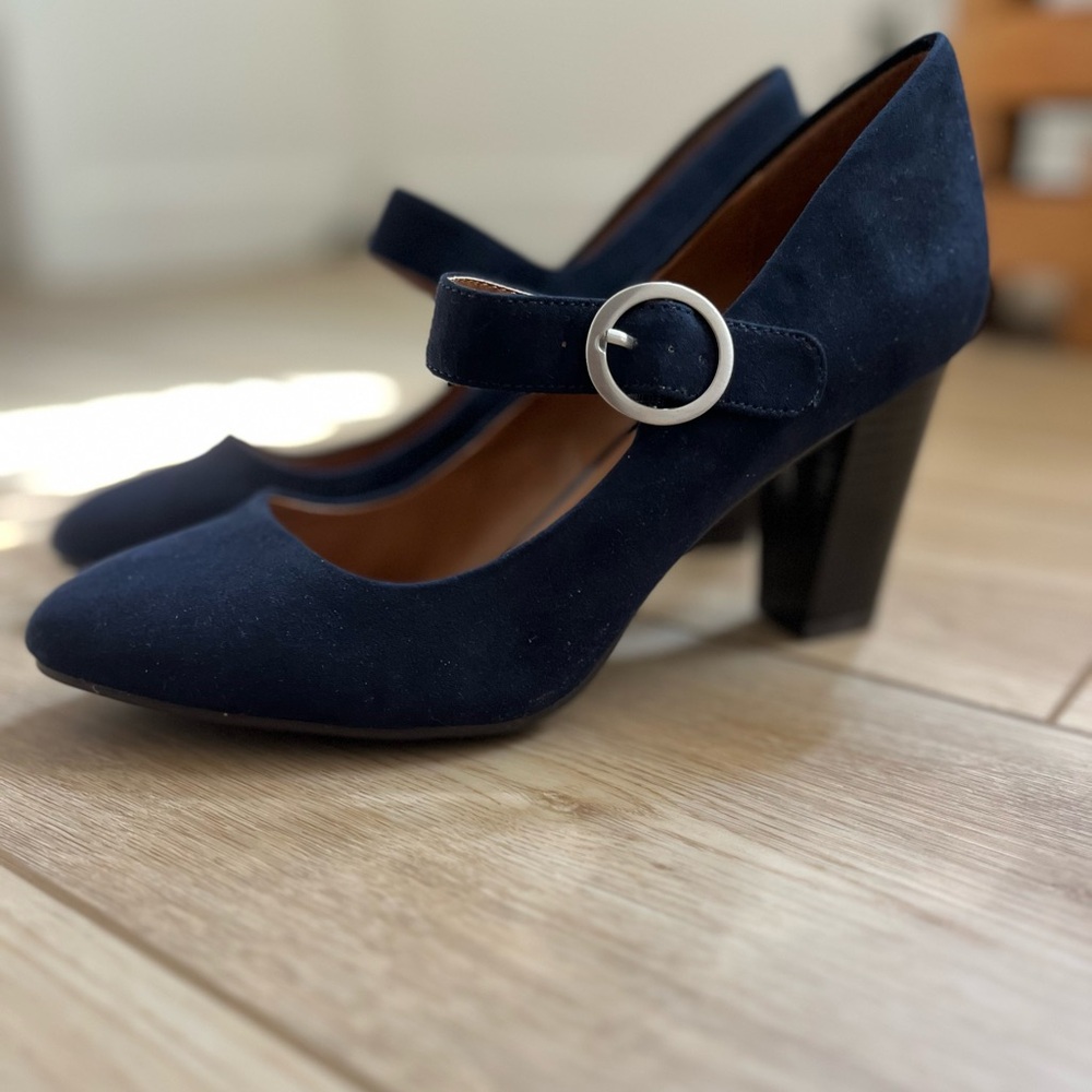8.5 Navy Blue Style&Co Suede Pumps